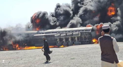 جزئیات آتشسوزی در گمرك مرزی ایران و افغانستان بعلاوه عكس