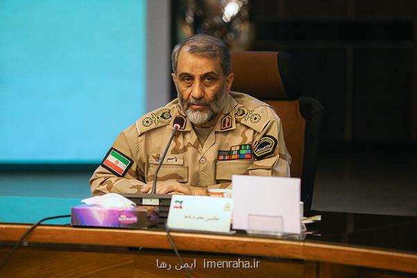 دشمن به دنبال فتنه است