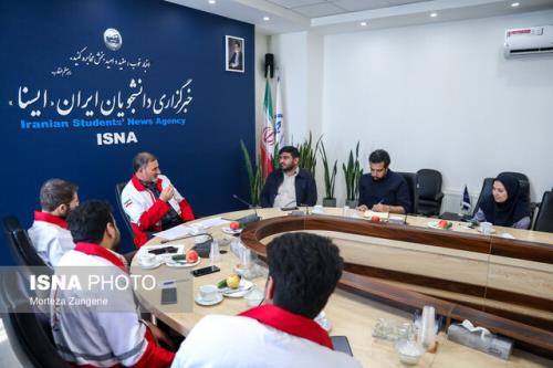 بازدید دبیرکل جمعیت هلال احمر از ایسنا