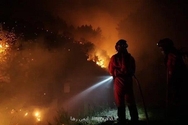 تخلیه اهالی چند روستا به علت آتشسوزی جنگل های غرب اسپانیا