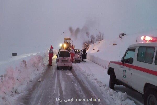 ۲۳۰۰ نفر در راه های استان سمنان امداد رسانی شدند