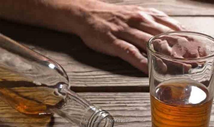 مصرف مشروبات الکلی تقلبی در هند جان ۲۱ نفر را گرفت