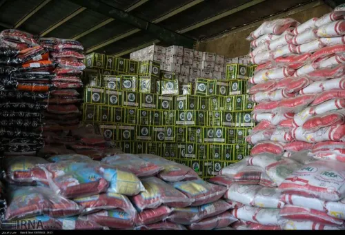 کشف ۱۶ هزار تن کالای اساسی احتکار شده در استان تهران