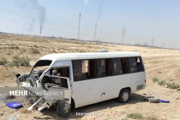 انحراف مینی بوس در محور آبادان–ماهشهر 14 مصدوم برجا گذاشت