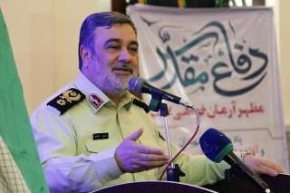 دفاع مقدس دوران عزت مردم ایران و شكست دشمنان