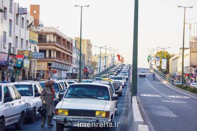 خرابی اتوبوس دلیل ترافیك شب گذشته در پل سید خندان