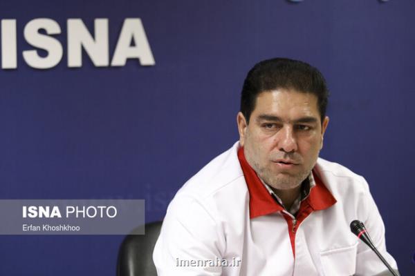 توزیع بیش از ۱۸۰۰ چادر میان زلزله زدگان سی سخت